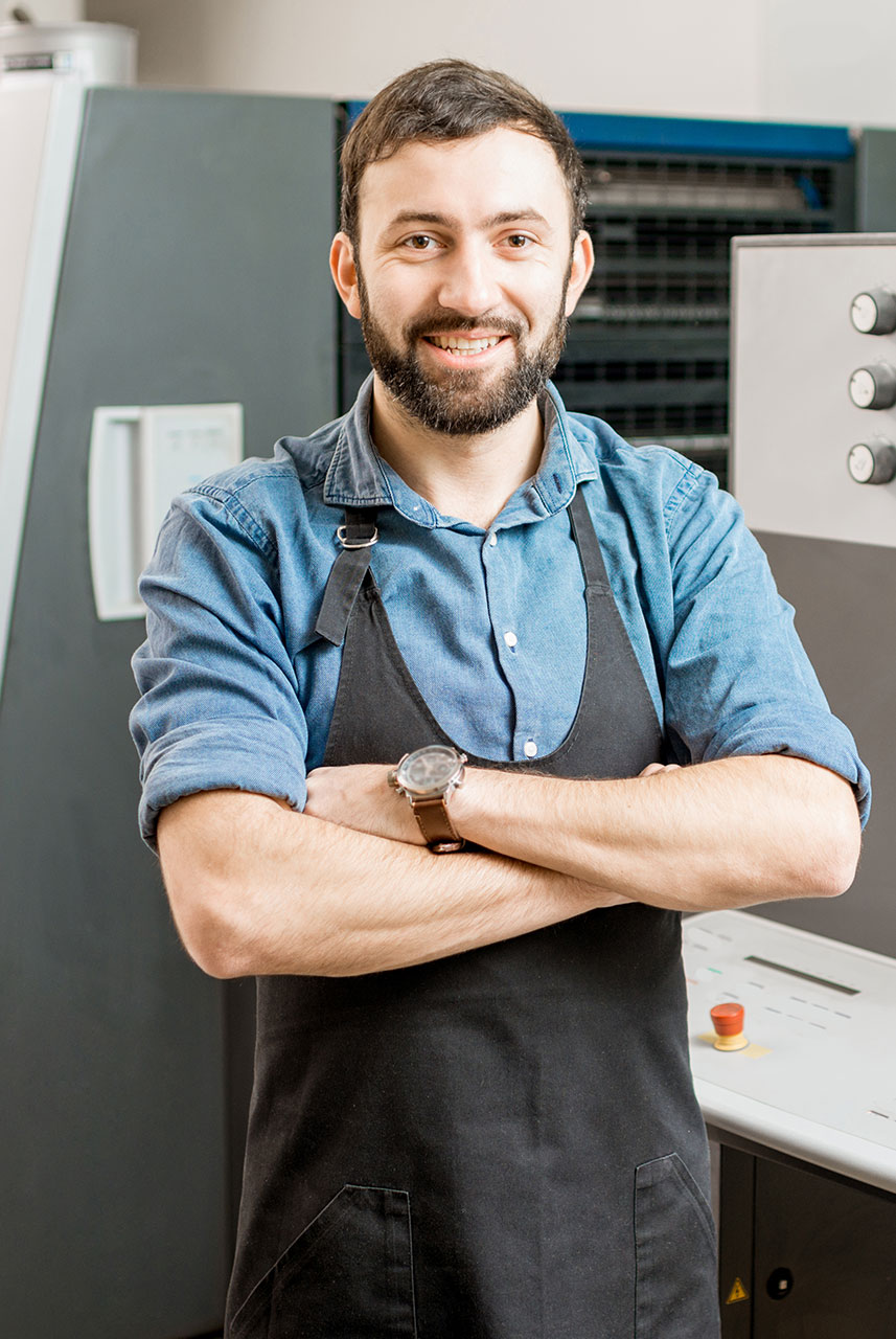 typographer-portrait-at-the-manufacturing-2021-12-23-15-33-12-M3347FP.jpg